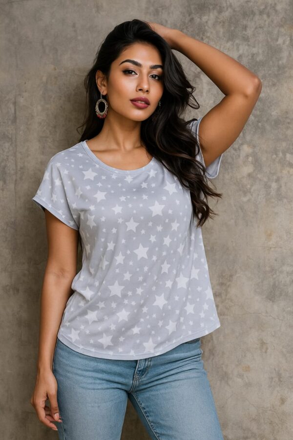women fasionable lycra TOP size-s colour:-light grey