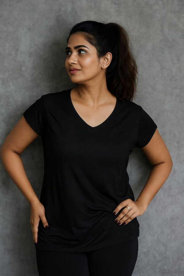 women fasionable lycra TOP size-s colour:- black