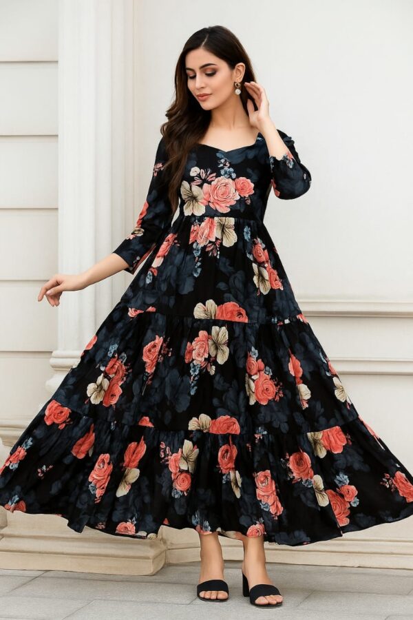 Women's chiffon full grown flower print colour:- Gray