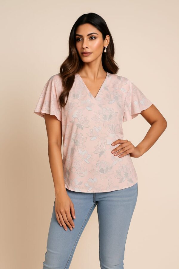 women fasionable lycra top size- XXL colour:- soft pastel pink